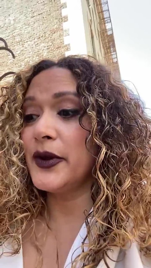 Delicious Cravings - Hosted By Lisa Rodriguez