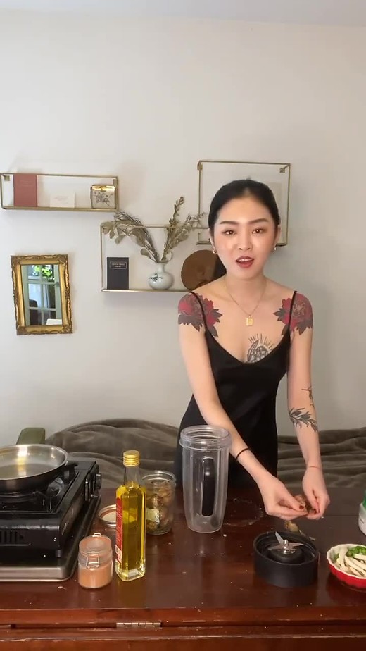 Zoey Gong