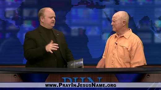 What Is A Transparent Leader? Dwight Johnson Joins Dr. Chaps In Studio To Talk About His New Book