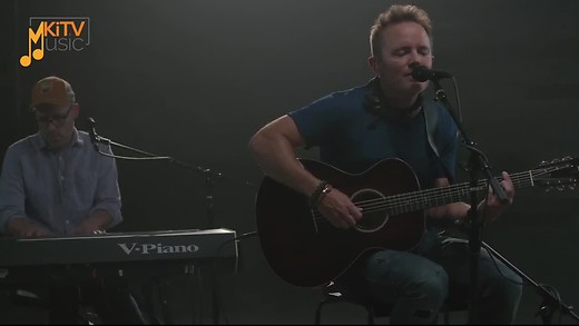 Is He Worthy? (Feat. Andrew Peterson) Chris Tomlin